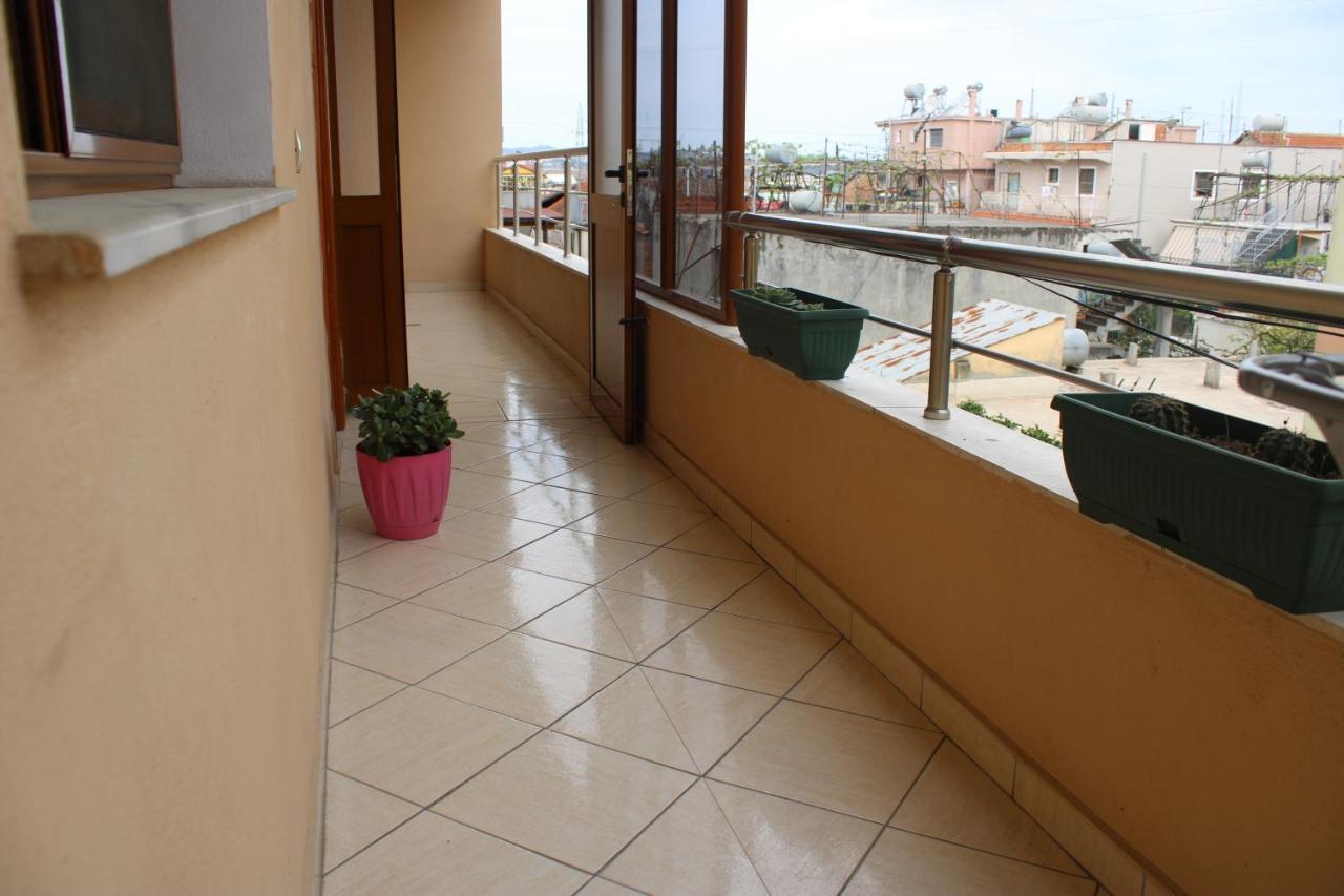 Bledi'S Cozy Apartment 2 In New Blvd 地拉那 外观 照片