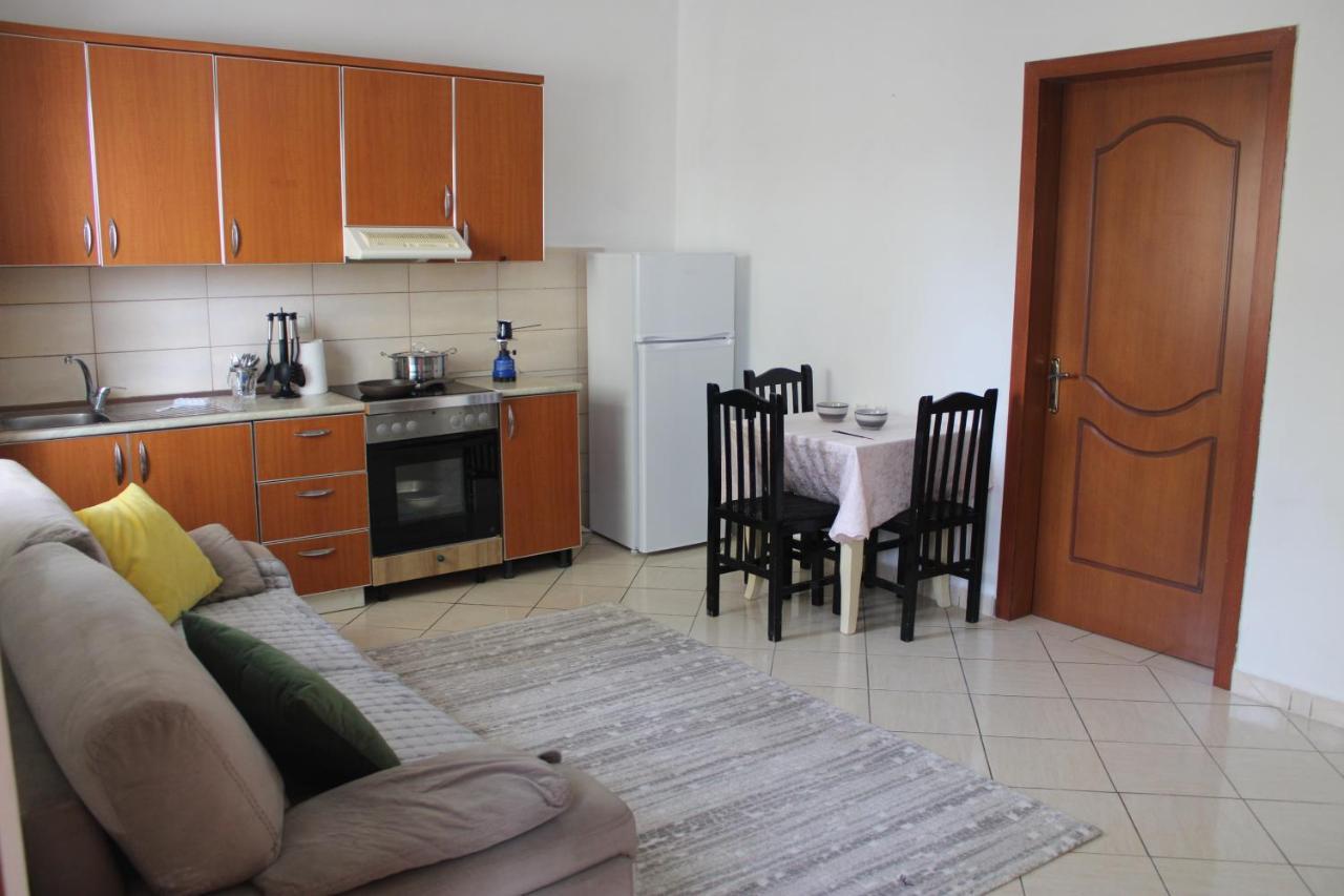Bledi'S Cozy Apartment 2 In New Blvd 地拉那 外观 照片